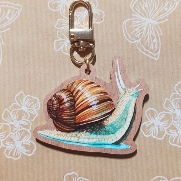 Wooden Keychain Big Snail cute Accesoire small gift nature lover stocking stuffer present adventcalendar DIY