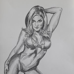 Drawing of a woman made in pencil