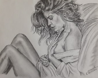 Dessin de femme réalisé au crayon