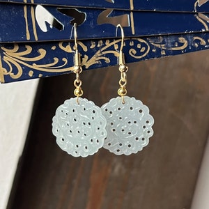 Dainty Grade A Certified Guatemala Icy Blue Jadeite Earring, Grade A Guatemalan Icy Sky Blue Jade, Openwork carved jade, 14GKF 冰危天空藍翡翠鏤空雕耳吊