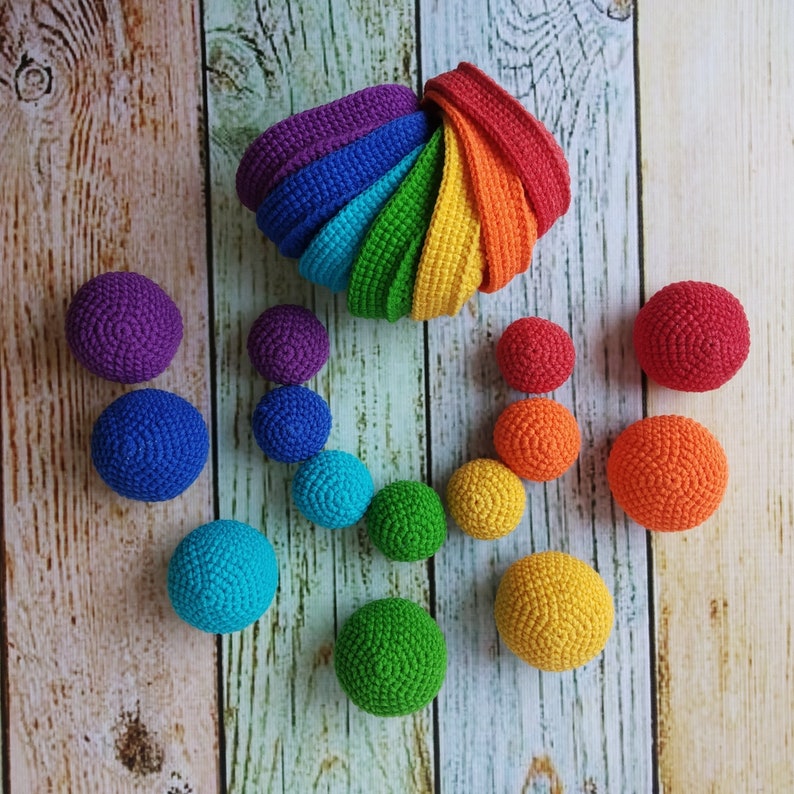 RAINBOW SORTING TOY plates and balls for toddler. Montessori Etsy