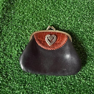 Brighton Black Leather Heart Coin Purse Kiss Lock Croc Embossed Retro Vintage image 1