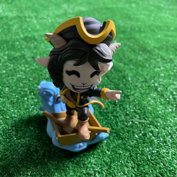 Youtooz Figure - Etsy