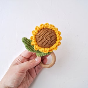 Sunflower baby first toy, Personalized baby welcome gift, Marigold flower baby toy, Bee and flower baby shower gift set