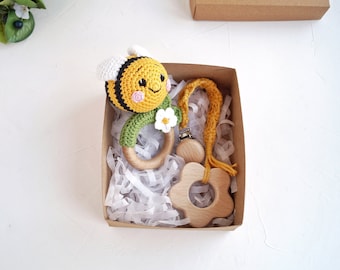 Crochet bee baby gift set, Bee baby shower gift box, Gender neutral baby gift