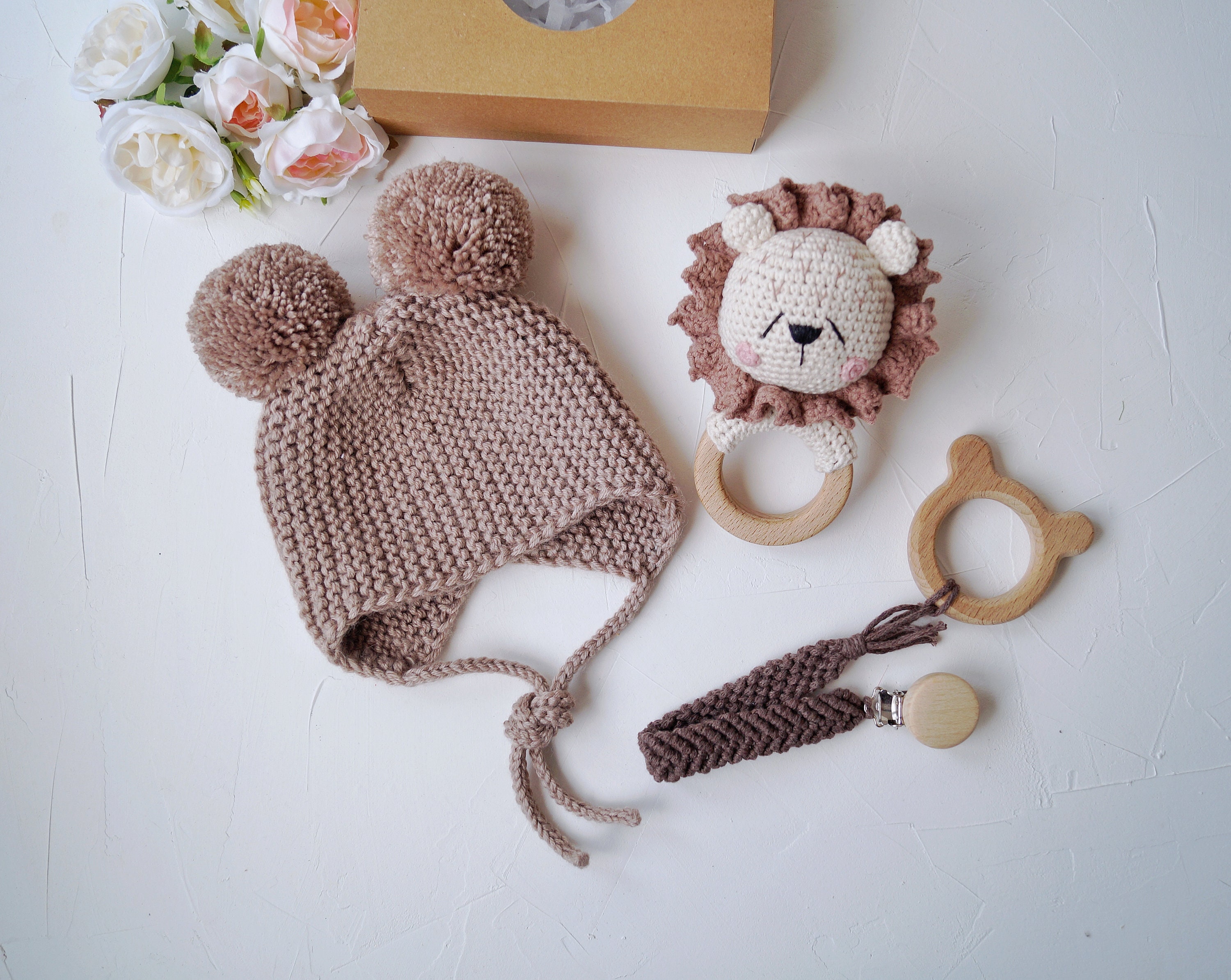 Newborn Baby Boy Gift Box, Lion Baby Gift Basket, Mom to Be Gift Set ...