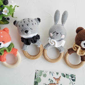 Woodland Babypartygeschenkkorb, Wolf-Rotwild-Fuchs-Häschen-Bär Waschbärbaumwollbabyspielzeug, zukünftige Muttergeschenkbox, personalisiertes Geschenk für Neugeborene