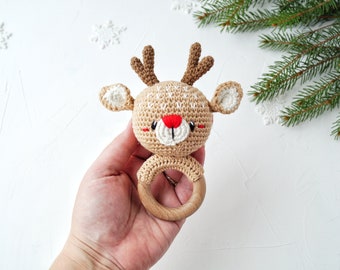 Jouet de bébé en bois de renne, cadeau de bébé personnalisé, premier cadeau de Noël neutre pour le nouveau-né, cadeau de baby shower de Noël