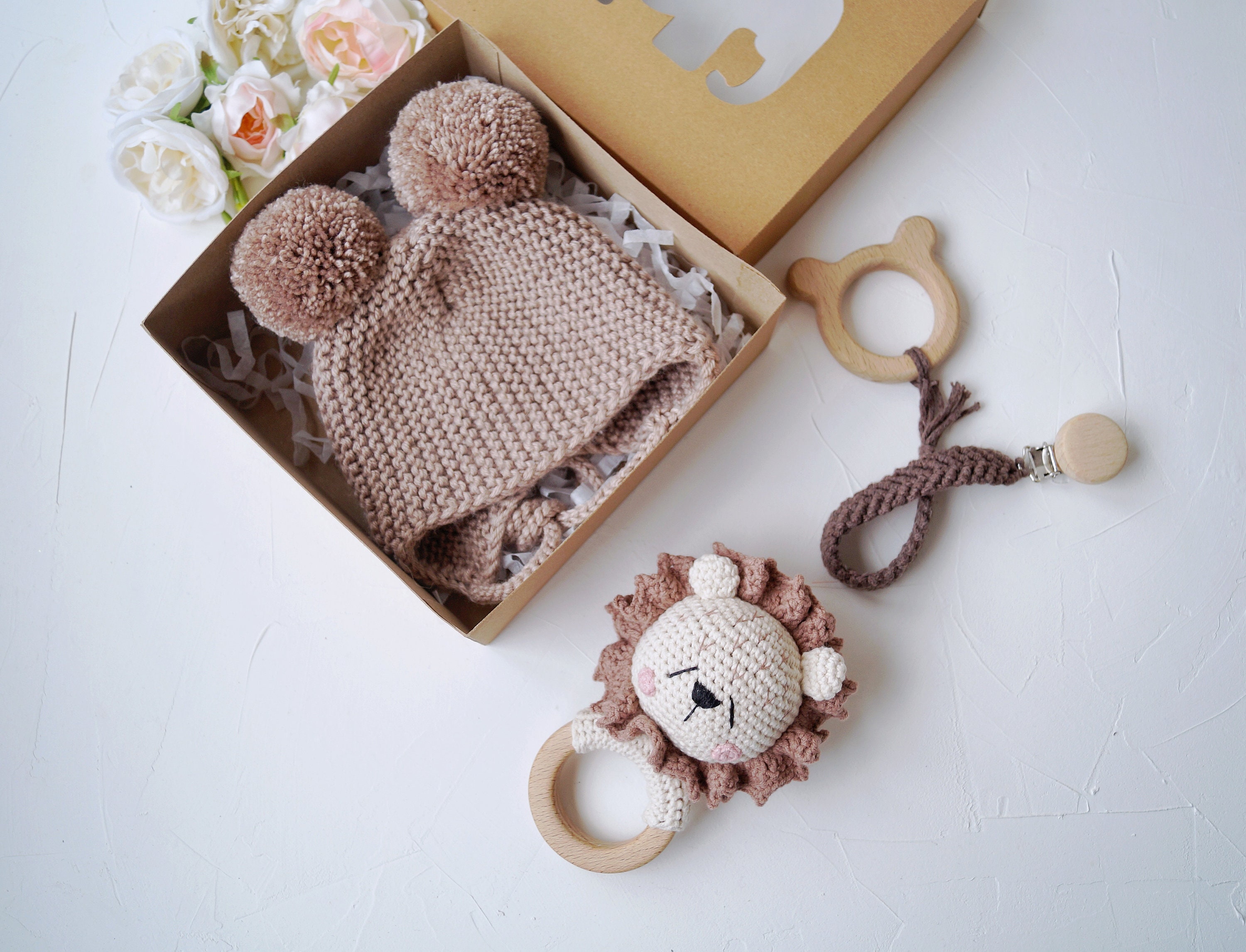 Newborn Baby Boy Gift Box, Lion Baby Gift Basket, Mom to Be Gift Set ...
