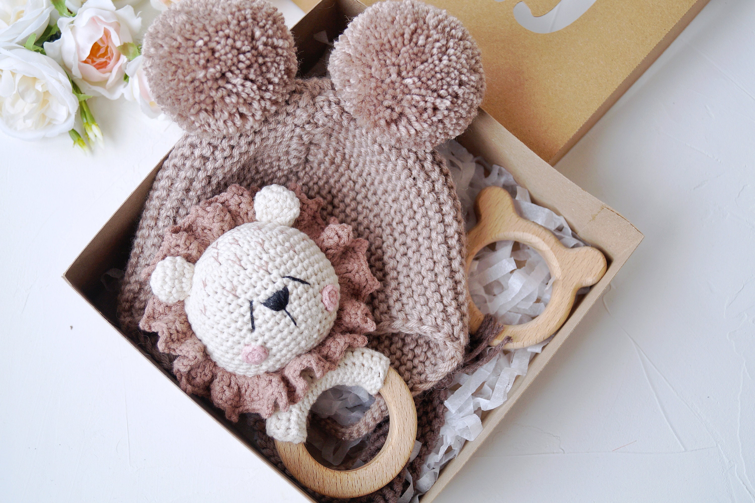 Newborn Baby Boy Gift Box, Lion Baby Gift Basket, Mom to Be Gift Set ...