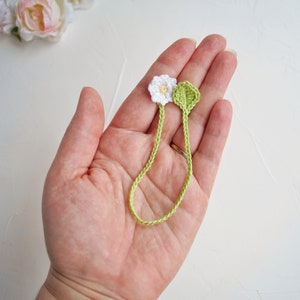 Umbilical Cord Tie,  Flower and leaf Organic Tiny Ties