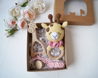 Giraffe baby girl shower gift box, Mom to be gift package, Jungle virtual shower gift set