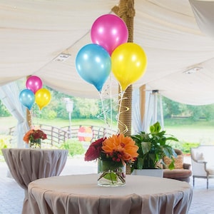 Indoor Event Balloon Bouquet | Reusable Balloons | Party Balloons | Customized Balloons | Real Estate Balloons | Desk Balloons |
