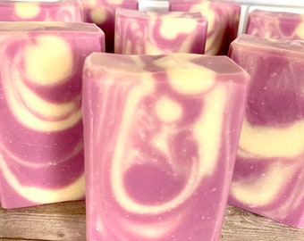 Lilac Soap Bar | Handmade Cold Process Vegan Artisan Soap