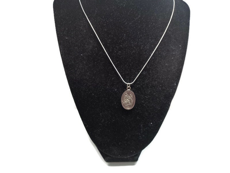 Vtg 90s Guardian Angel/holy Spirit Medal Necklace - Etsy