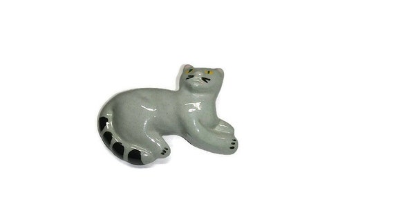 Vtg 70s Gray Cat Pin - image 1