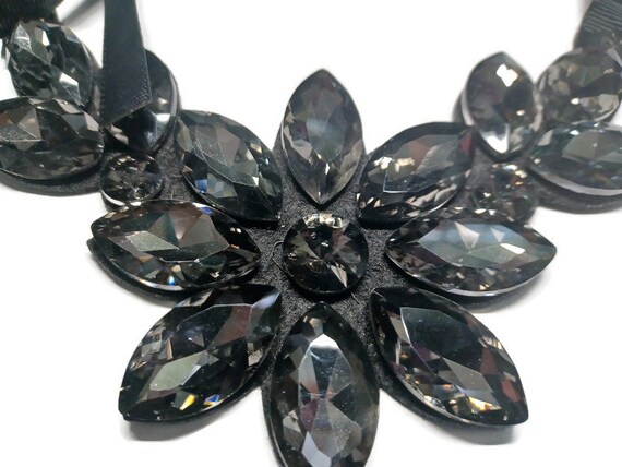 Vtg 80s Black Glass Bead Floral Ribbon Choker Nec… - image 2