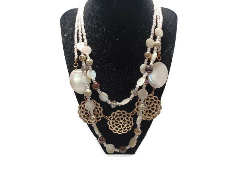 Pearl Necklace Urban