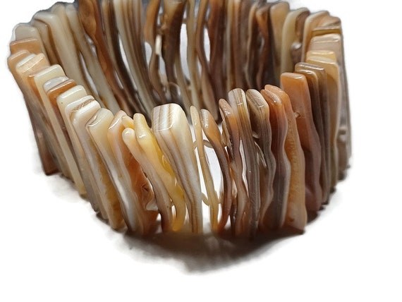 Vtg 80s Beige Abalone Shell Cuff Bracelet - image 2