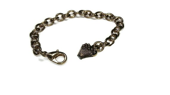 Empty charm bracelet online
