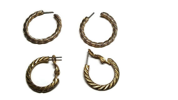 Vintage 90s Two Pairs Of Gold Tone Hoop Earrings - image 1