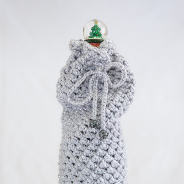 Sparkly Grey Crochet Wine Bag