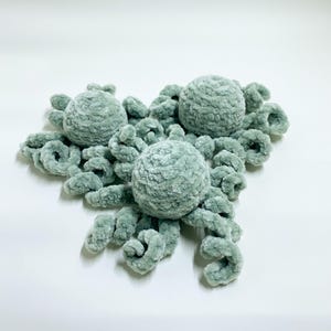 Velvety Octopus Catnip Toy With Rattle