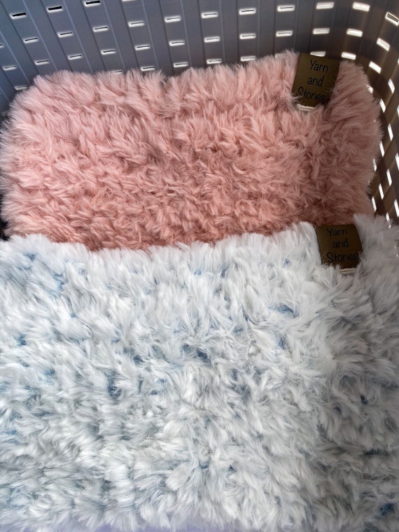 Fuzzy cat blanket deals