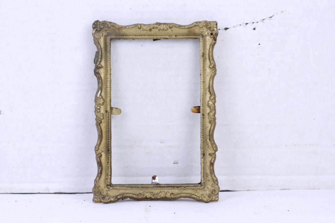 Vintage Plastic Frame Plastic Picture Frame Photo Frame Etsy