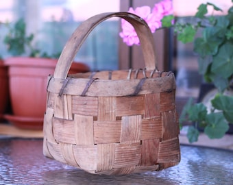 Vintage Primitive Rustic Wooden Picnic Basket, Top Handle Wicker