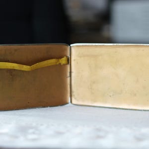 Vintage Sided Metal Cigarette Case, Metal Cigarette Box, Holder, Dispenser