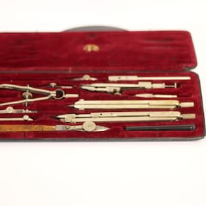 Vintage Richter Drafting Set: 1940s Architectural Drawing Tools in Original Box
