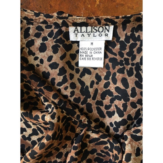 90’s Vintage Leopard Print Ruffle Collar Blouse -… - image 2