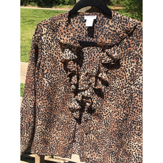 90’s Vintage Leopard Print Ruffle Collar Blouse -… - image 4