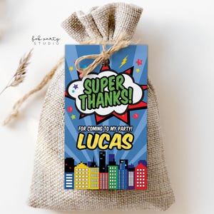 Modelo digital de etiqueta para lembrancinha de festa de aniversário de super-herói | Etiqueta para bolsa de itens editável de super-herói para meninos | Cartão de agradecimento para impressão faça você mesmo para festa à fantasia infantil