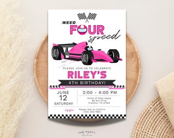 Invito di compleanno a tema auto da corsa rosa / Festa a tema corse automobilistiche con quattro velocità - Modello stampabile e modificabile in formato digitale