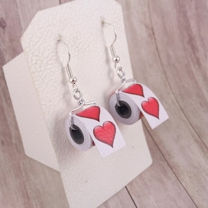 Paper Art Ohrringe "Toilettenpapier Love"/ Herz Ohrschmuck / Papierschmuck/  Glina Cute/ Kawaii/ Miniatur / Fun/ Valentinstag/ Geschenkidee