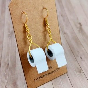 Orecchini di carta/Orecchini "Carta igienica oro"/Orecchini con motivo/Gioielli di carta/Arte di carta/Kawaii/Miniatura/Divertimento/Ciondolo di carta igienica/Regalo
