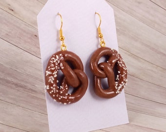 Earrings "chocolate pretzel"/ modeling clay/ miniature earring/ motif earrings/ Oktoberfest jewelry/ kawaii/ cute/ pretzel/ ear clips/ fun