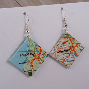 Pendientes de reciclaje: 7 variantes "Mini Mapa" / joyería de reciclaje de mapas / mapa / arte en papel / trotamundos / joyería de viaje / idea de regalo para senderismo