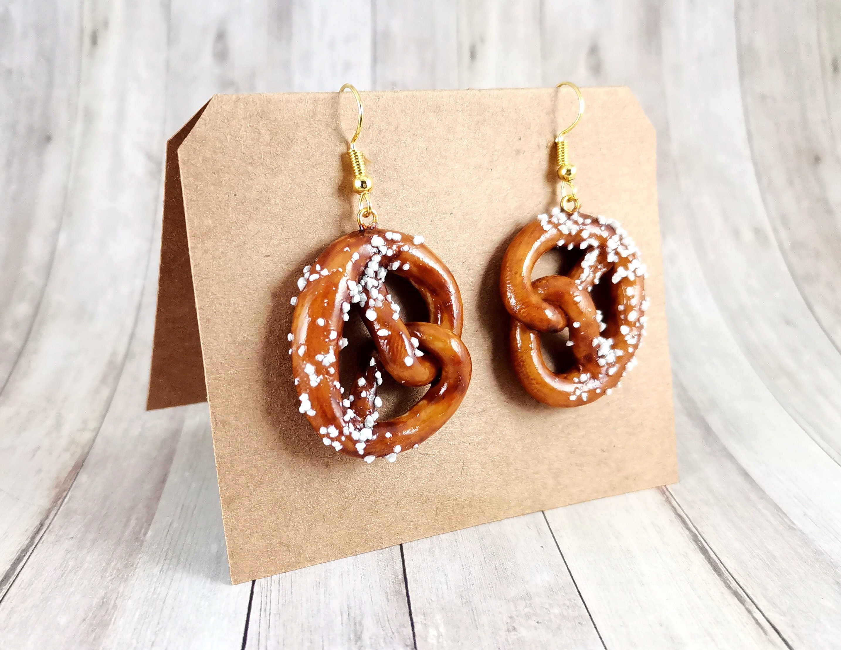 Earrings &quot;Laugenbrezel&quot;/ Modeling clay/ Miniature earring/ Motif earrings/ Oktoberfest jewelry/ Kawaii/ Tiny/ Cute/ Pretzel/ Ear clips/ Fun