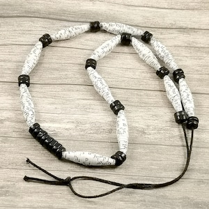 Collana in 4 varianti/riciclo creativo/carta/gioielli di libri, gioielli, arte della carta, collana, gioielli di carta, libro, collana di libri/regalo topo di biblioteca