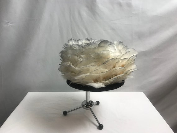 Union Made White Feather Hat - image 1