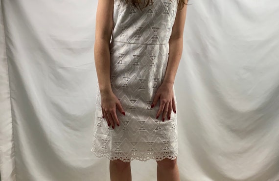 White Lace Patterned Dress - image 2