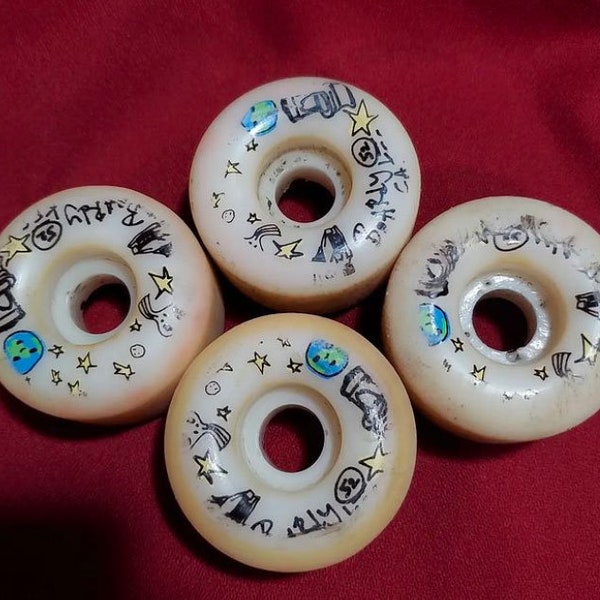 Boardy Cakes Artist Series (John Benton) 100a durometer 52mm wielen