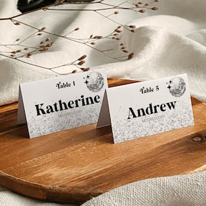 Modelo de cartão de lugar editável com tema disco dos anos 70 para chá de bebê Groovy ou casamento retrô | Decoração de mesa para impressão ou barracas de comida #065d