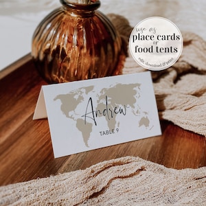 Bestemming bruiloft plaatskaarten sjabloon voor reizen bruiloft met aquarel wereldkaart #072w