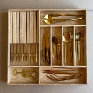 Ready to Ship | Drawer Organizer with 8-Knife Insert – Solid Ash Wood Tray for Silverware – 20.8In x 19.8In | CRAFTOLAS