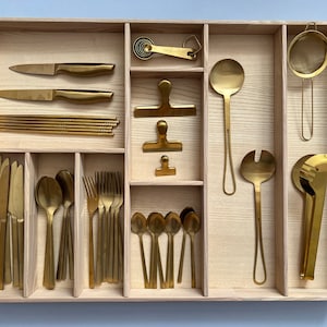 Natural Ash Kitchen Drawer Organizer – Custom Size Wooden Cutlery Tray for Silverware and Utensils, Handmade Flatware Divider | CRAFTOLAS