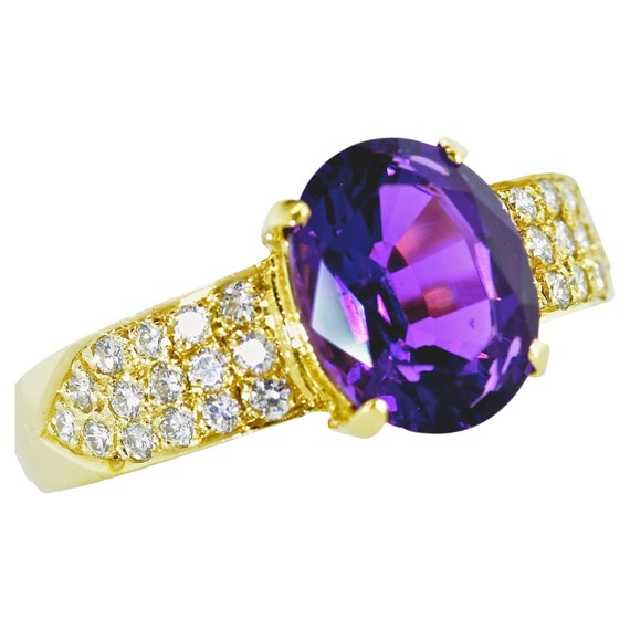 18k Yellow Gold, Fine White Diamond and Vivid Purp